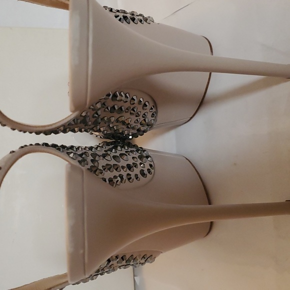 Casadei Sweet Ghiaia Peep-Toe Swarovski Crystal Studded Slingback Platfo… - Picture 4 of 9